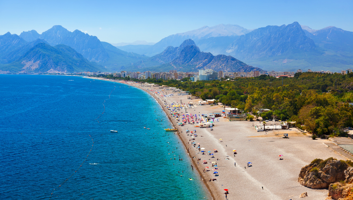 Beautiful beaches in Marmaris - Low Cost Vibes Blog