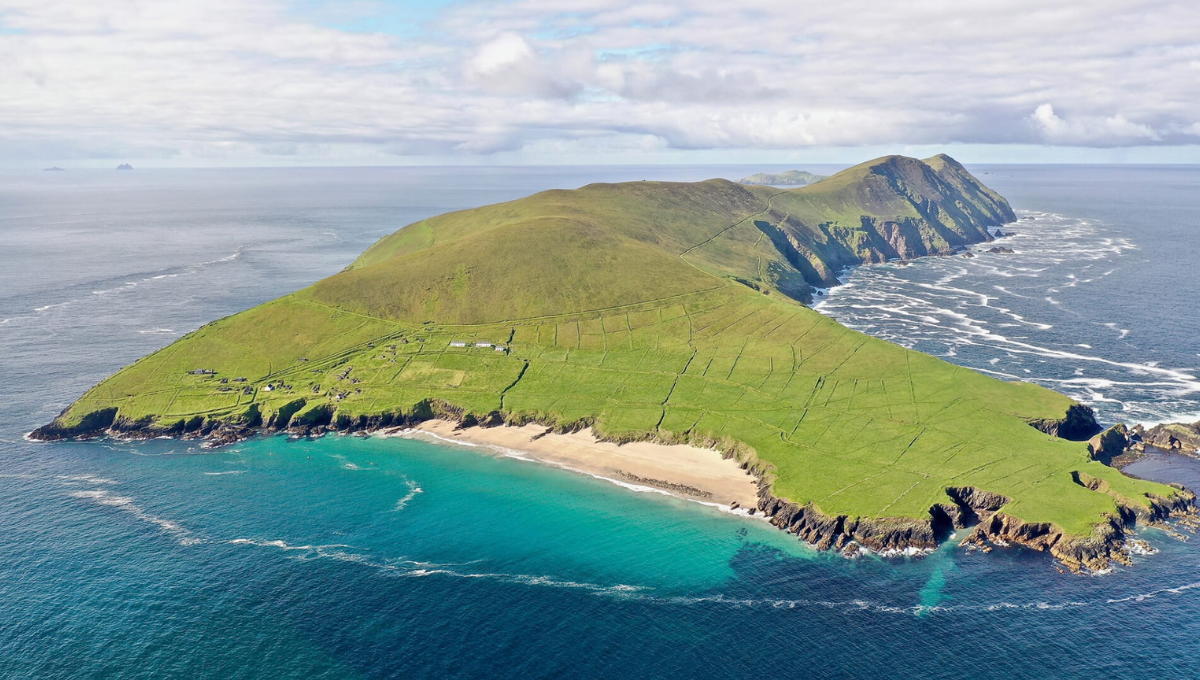 Great Blasket Island in Ireland - Low Cost Vibes Blog, Good Vibes Only