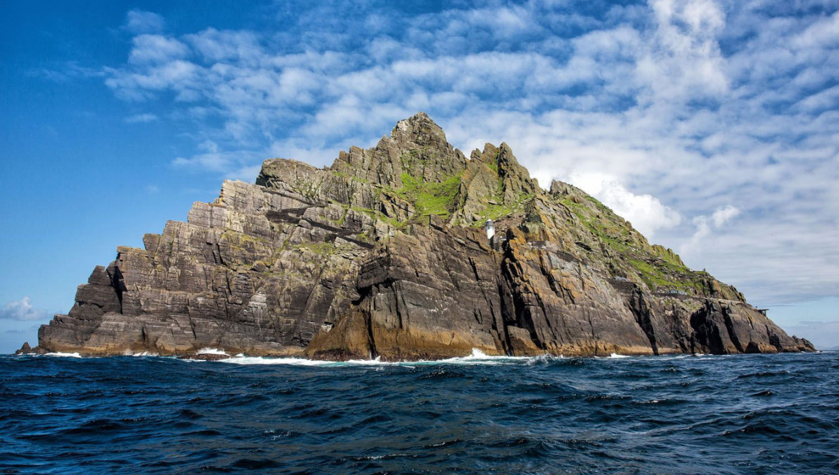 Skellig Michael, Islands in Ireland - Low Cost Vibes Blog, Good Vibes Only