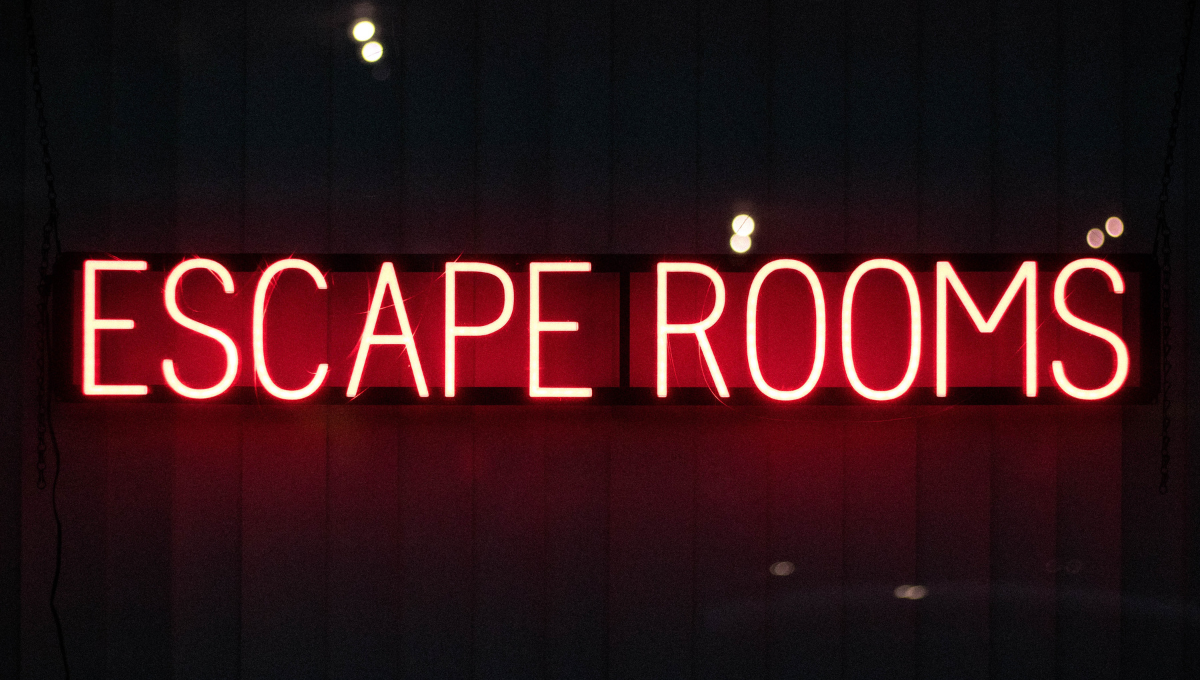 Visit the escape rooms - Low Cost Vibes Blog, Good Vibes Only